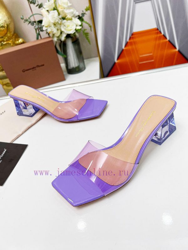 ???????? ?????Gian VitorossiGianvito rossi                         The brand's iconic contraps2w234p - Image 7