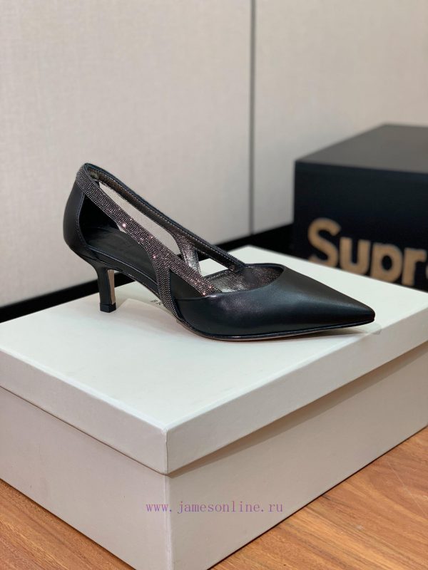 The classic inspiration of BRUNELL CUCINELL hollow sole defines the modern and elegant stylehd5ctyi8 - Image 3
