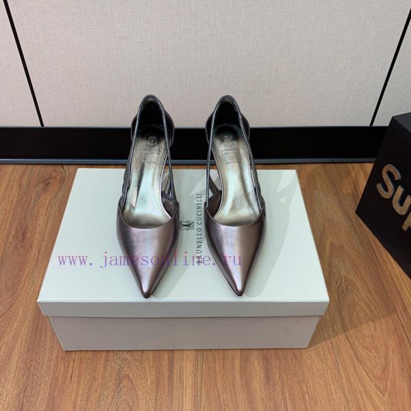 The classic inspiration of BRUNELL CUCINELL hollow sole defines the modern and elegant stylew0yesc1h