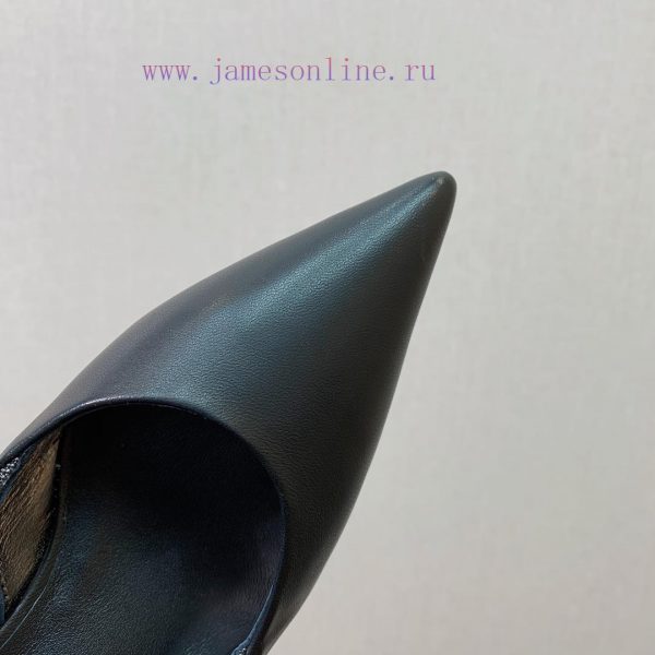 The classic inspiration of BRUNELL CUCINELL hollow sole defines the modern and elegant stylehd5ctyi8 - Image 7