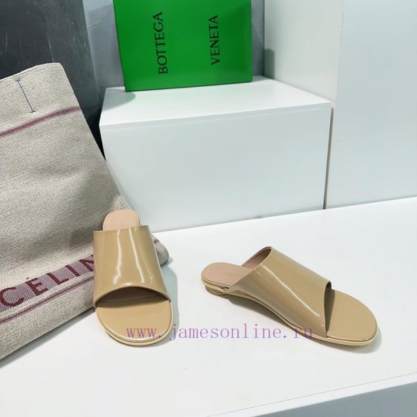 Bottega Veneta's 2024BV brand new deep mouth candy colored round toe round heel flat bottomeu3ywf1y4