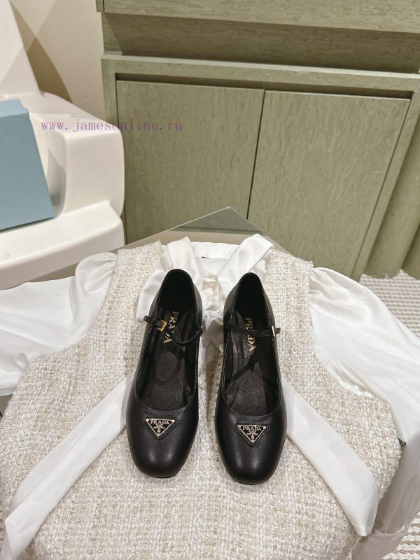 | ²⁰²4 ??  ??Prada's new spring and summer collection of stunning Mary Jane shoes is so sury0h5dygs