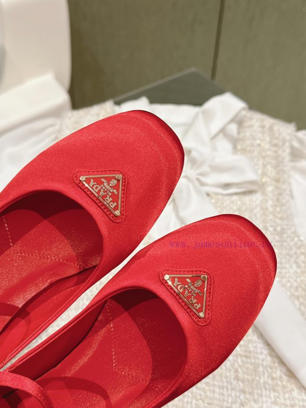 | ²⁰²4 ??  ??Prada's new spring and summer collection of stunning Mary Jane shoes is so surukmppb7t - Image 5