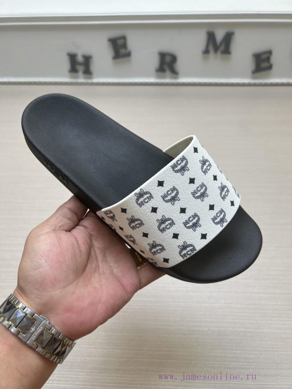 MCM's latest popular fashion slippers, with original 11 mold opening on the official websitemtifhns4