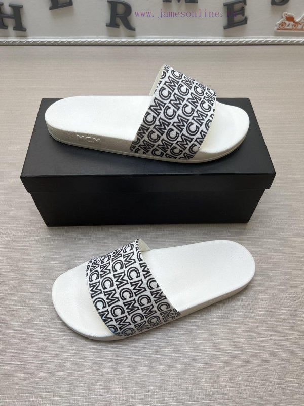 MCM's latest popular fashion slippers, with original 11 mold opening on the official website01toaf49 - Image 5