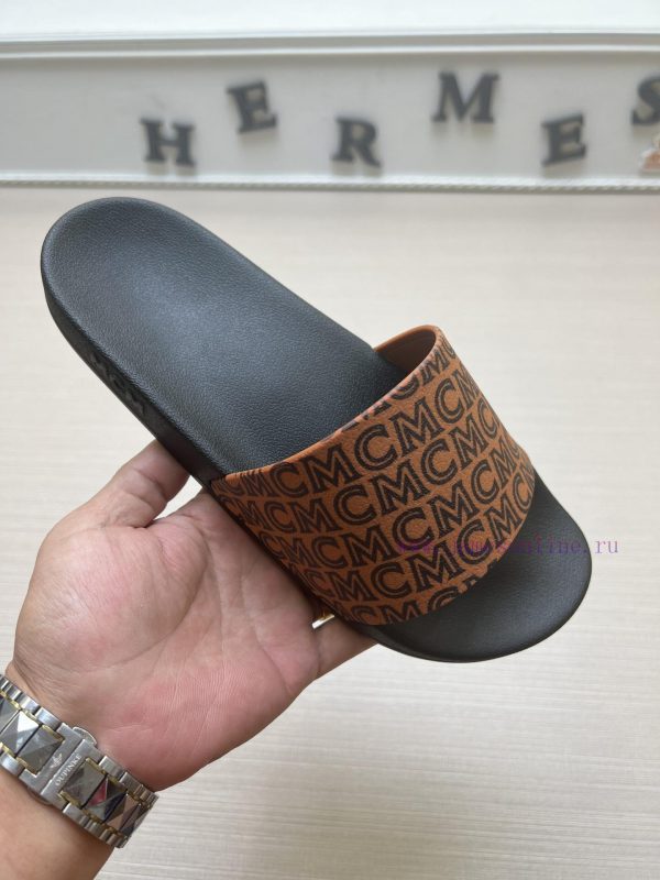 MCM's latest popular fashion slippers, with original 11 mold opening on the official websiteoax947y2