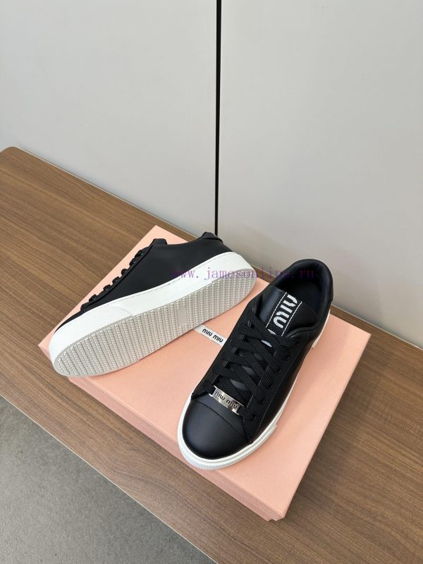 Miumiu Miumiu ? 2024 new top casual white shoesNew release of casual white shoes and hard gonl95bx6q - Image 8