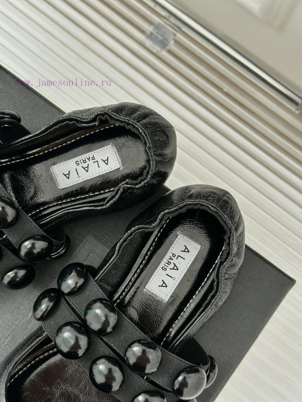 AlAIA | Classic retro pearl Mary Jane shoes from AlAIAFull of girlish style, with both moder6g544llr - Image 9