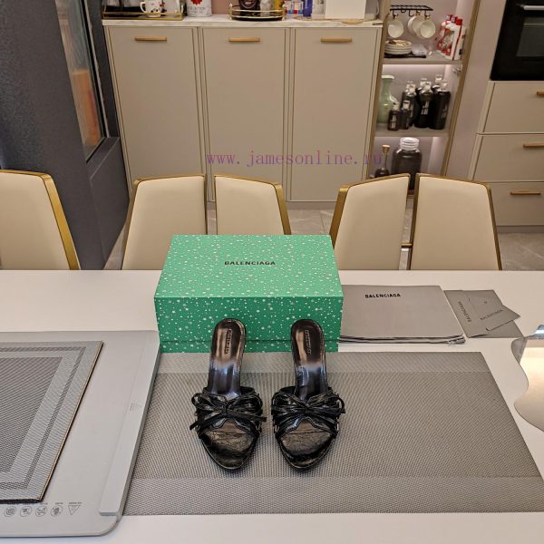 Balenciaga 2024 new strap craft sandals2024 official limited edition "magnet box" holiday snl5p2es8t