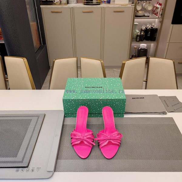 Balenciaga 2024 new strap craft sandals2024 official limited edition "magnet box" holiday sn7ilf2xak