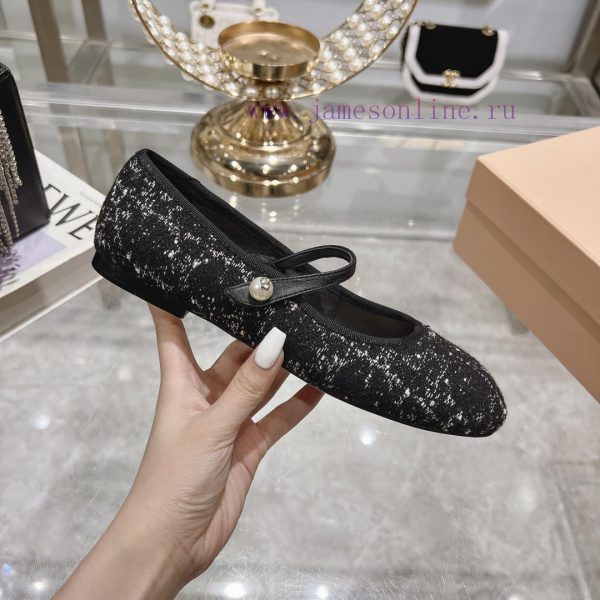 Top tierDior 2024 vs Spring/Summer New CollectionRound toe single shoe with small pearl stral4imkiiq - Image 6