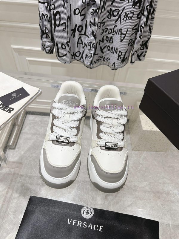 Versace/Versace Cai Xukun's Odissea series thick soled casual sports shoesThe original versiv7vfijjq