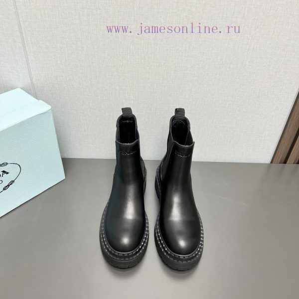 Top tierPrada 24vs Autumn/Winter Latest Explosive Martin Boot SeriesRound toe thick soled shgxalrcmw
