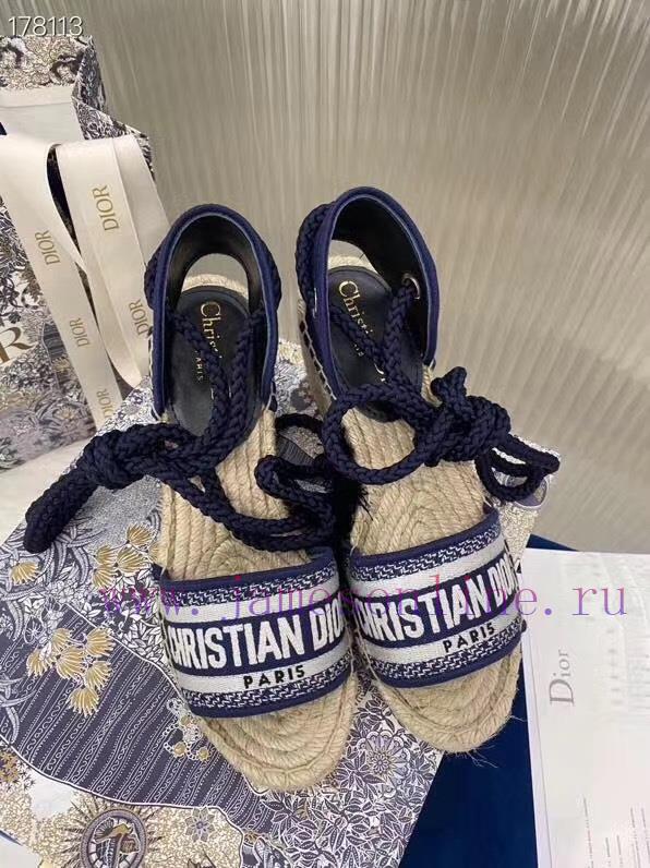 Top Original 11 RemakesDior 2024 Spring/Summer CollectionPattern Jacquard Embroidered Fisherrt2prefb