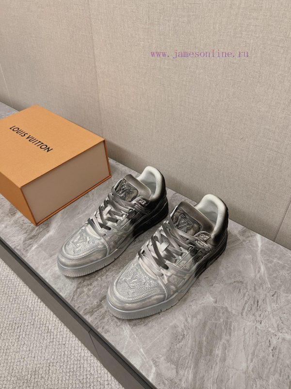 Two tone top-level couple styleLouis Vuitton LV Trainer sneakersAfter a month of demolition wblu8yuw