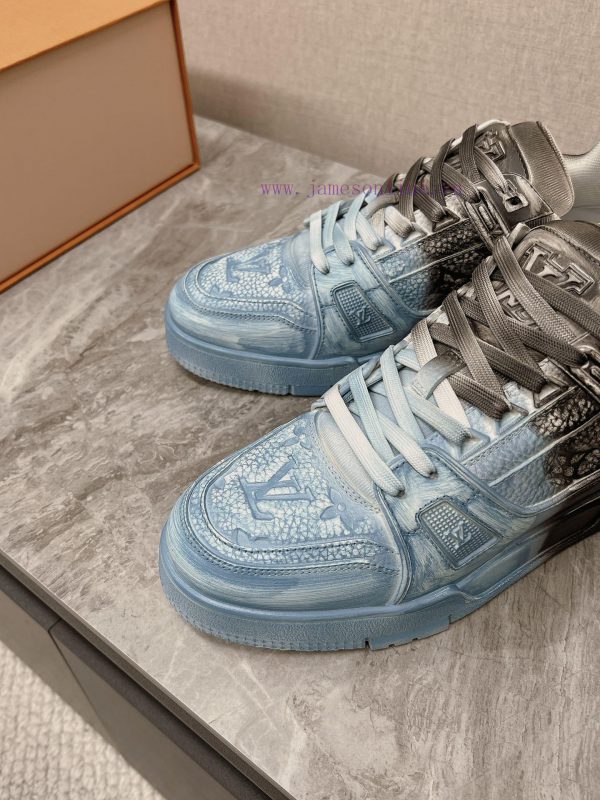 Two tone top-level couple styleLouis Vuitton LV Trainer sneakersAfter a month of demolition snvuo7mu - Image 7