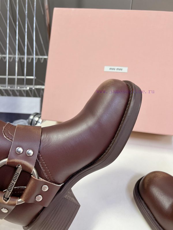 Top tier Miumiu autumn and winter limited edition walking bootsOne of the most worthwhile boqawqauvx - Image 8