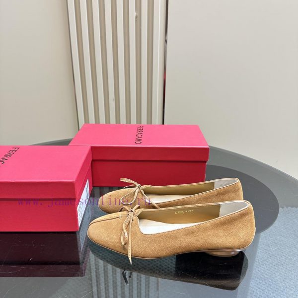 FERRAGAMO 24/ ? Ferragamo Ballet Flat Shoes FAM's high-frequency exposure in this issue, bald1x9ad6a