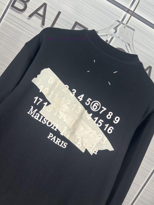 𝐌𝐚𝐢𝐬𝐨𝐧𝐌𝐚𝐫𝐠𝐢𝐞𝐥𝐚 Magira MM6 Embroidered Heavy duty Small and Medium Sized Loose Hoodie 32 Legg asf64zwy - Image 10