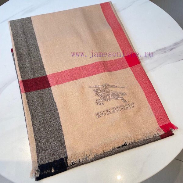 Burberry Classic Diamond Pattern War Horse Cashmere Scarf ️ The latest export Dubai official0yzu1pmq - Image 12
