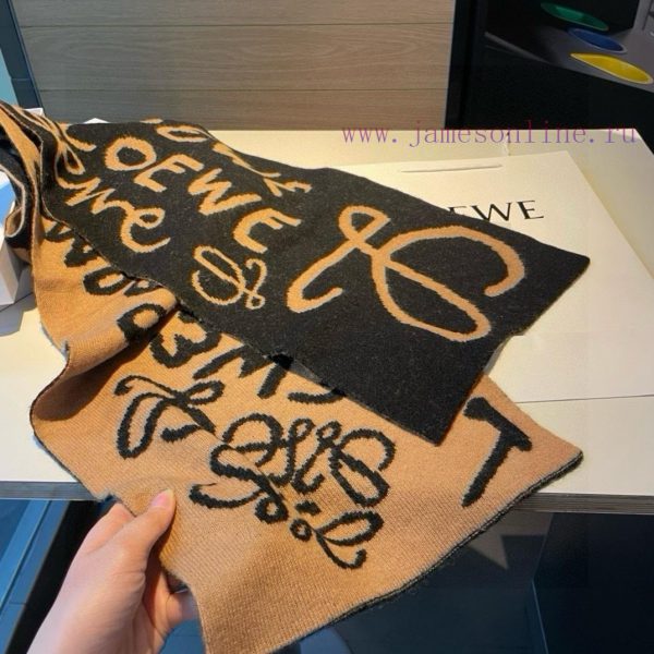 Loewe Original 2022 New Knitted Scarf with Low key Luxury, Exquisite Soft and Elite Level Faxh4m4gxn - Image 6