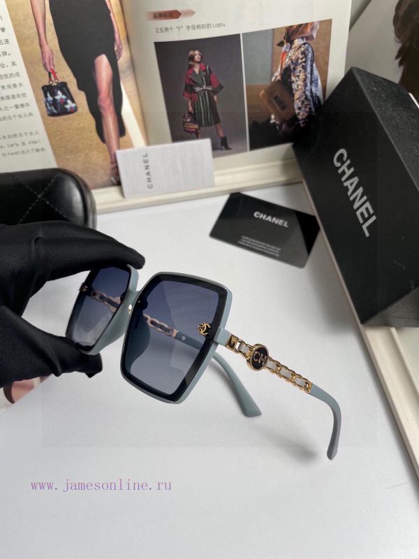 The new CHANEL women's polarized sunglasses TR90 material imported Polaroid high-definition 95etv5a6 - Image 6