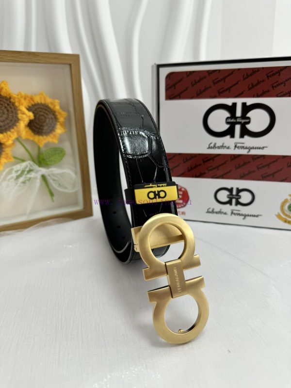 Filag CurtainMaterial: Leather Belt with 100% Head Layer. The leather belt is guaranteed to whtyuh4n