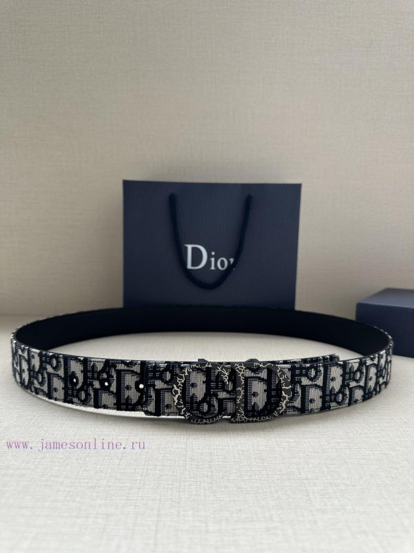 This 35mm double-sided belt with a width of 3.5cm combines elegant temperament with modern s q2ikb43z