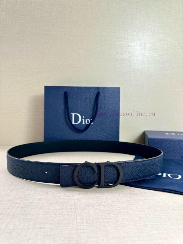 Dior's double-sided belt combines elegant temperament with modern style. Both sides are care 73k8hhdx