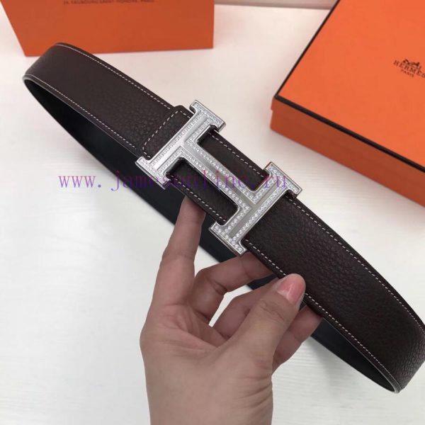 Hermes was born in France in 1837 with the same design of 3.8cm. It is made of double-sided ynyczetd