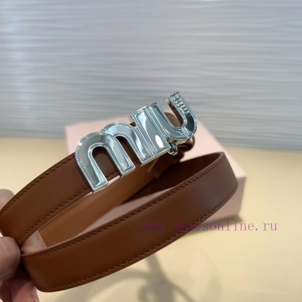 The Miu Miu leather belt is an ideal choice to enhance the unique style and tasteThe eye-cat ku57a6jf - Image 6
