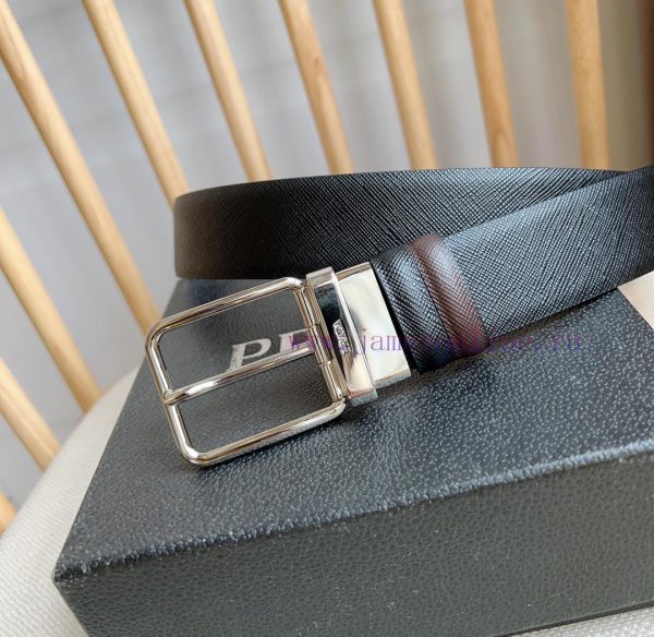 PRADA's reversible waist belt features the iconic Saffiano leather belt on one side, paired 2fb1hfa2 - Image 3