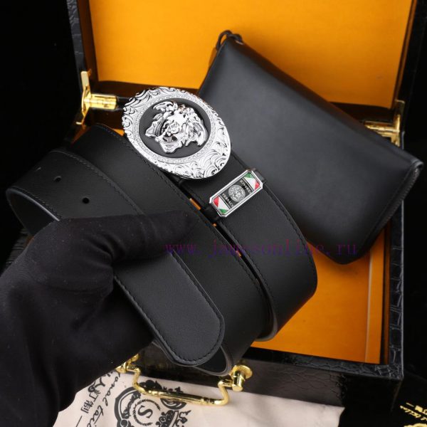 MADE IN ITALYWooden box with accompanying picturesVERSAC @ Belt+Wallet SetBuckle material: T x1x7zt01
