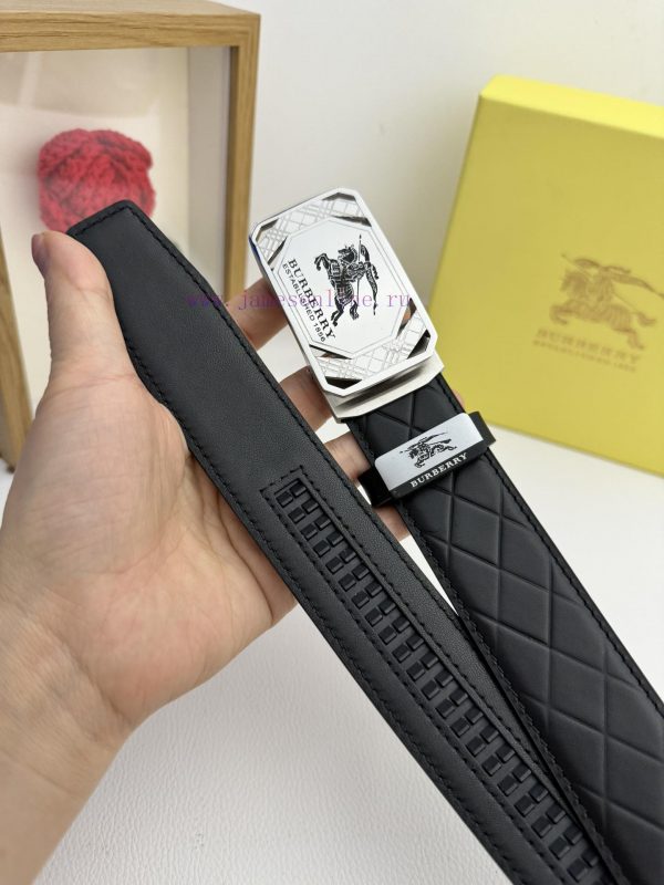 Burberry automatic beltMaterial: Leather Belt with 100% Head Layer. The leather belt is guar 3i0sgc8x - Image 9