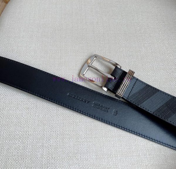 Burberry launches new matching palladium plated buckle design with engraved Burberry plaid w jkhbn0mp - Image 4