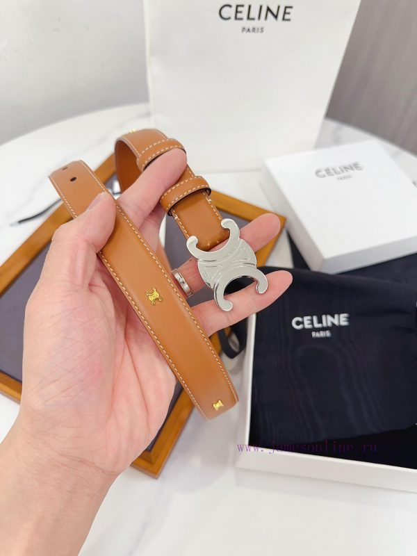Celine has upgraded its materials with genuine IP plated steel buckles measuring 2.5 centime ke6b9142 - Image 4