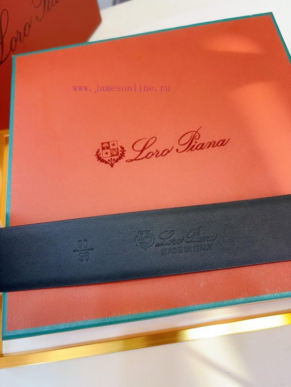 Loro Piana's belt is made of calf leather and handcrafted to give it a very soft and comfort lbsj3rgk - Image 7