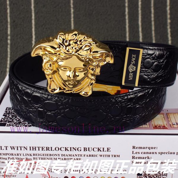Versace Ver... sace ️ Crocodile patternIdentify and receive a punch as a giftThe material is 5d7x2eh4