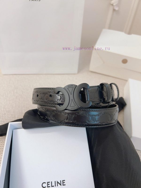 CELINE's original 2.5cm wide waistband is crafted from finely crafted calf leather, while th gk2r8d7u - Image 6